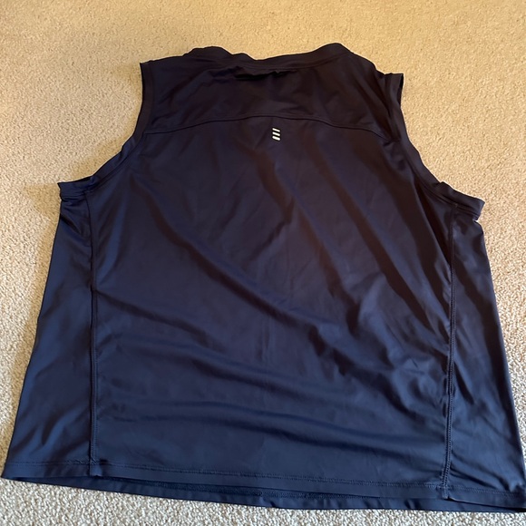 Large Dragon Fit waist length athletic shirt new without tags dark gray - Picture 6 of 8